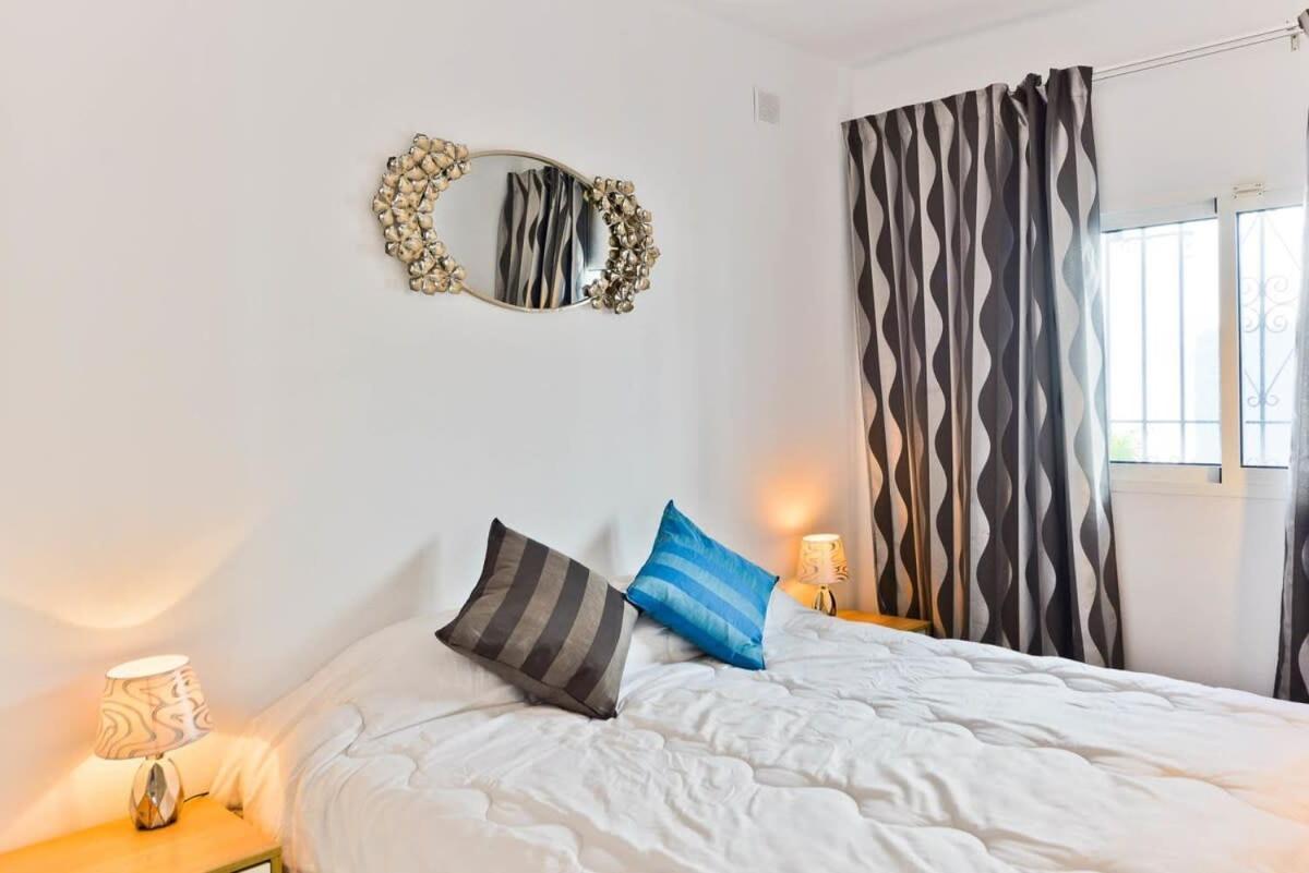 Ferienwohnung Capistrano Pueblo Nerja Exterior foto